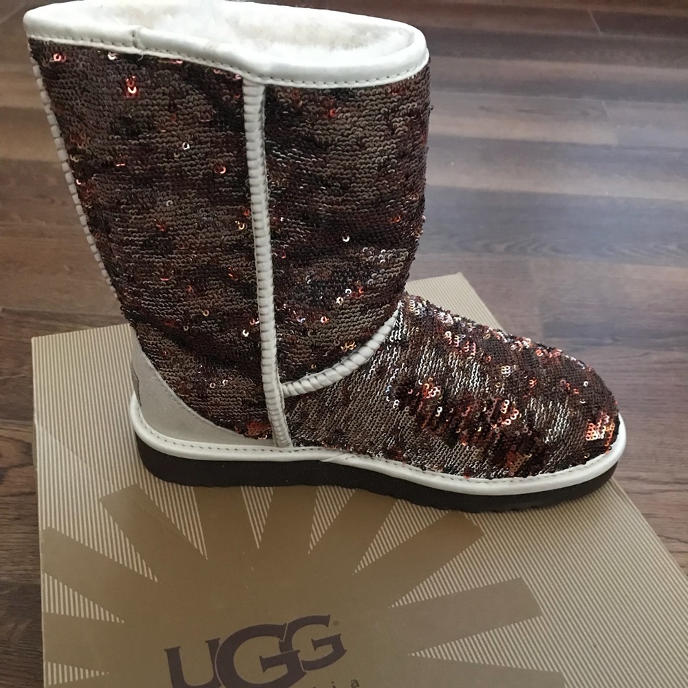 I never wear them, they’re just taking up space